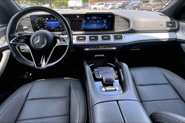 Used 2025 Silver Mercedes-Benz GLS 450 image 6