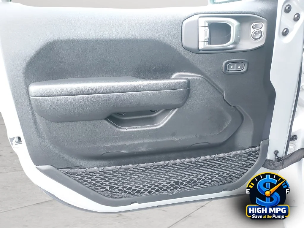 Used 2024 Silver Jeep Sport S 4xe image 29