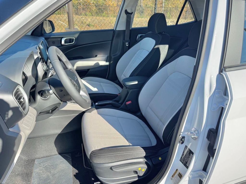 Used 2026 White Hyundai SEL image 14