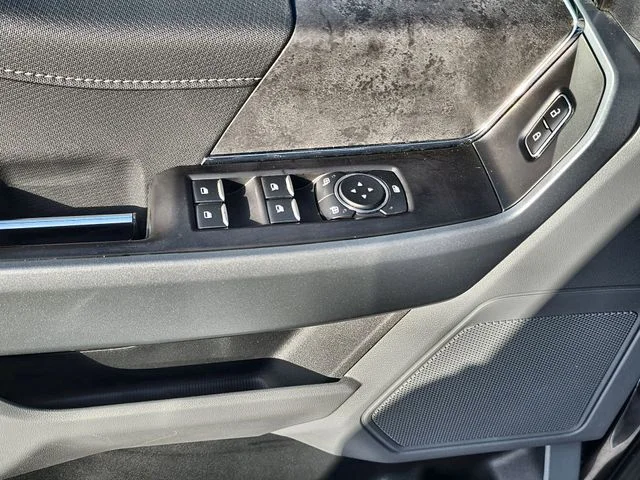 Used 2024 Gray Ford XLT image 18