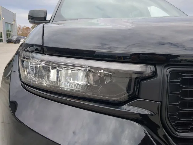 Used 2025 Black Jeep Altitude X image 9