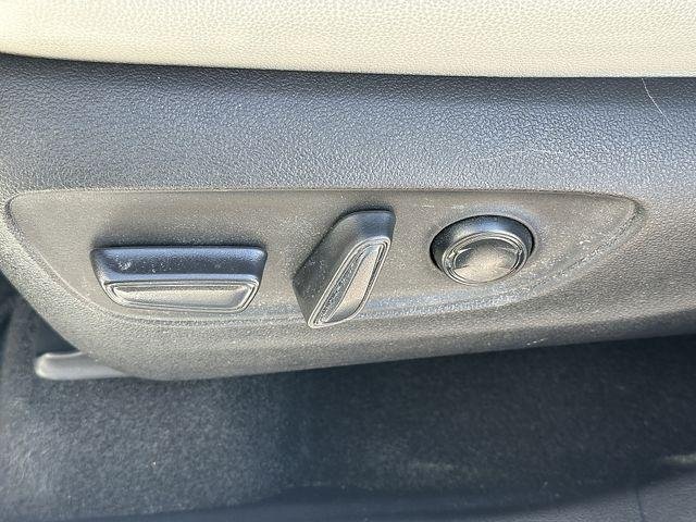 Certified Used 2024 WIND CHILL PEARL Toyota  image 23