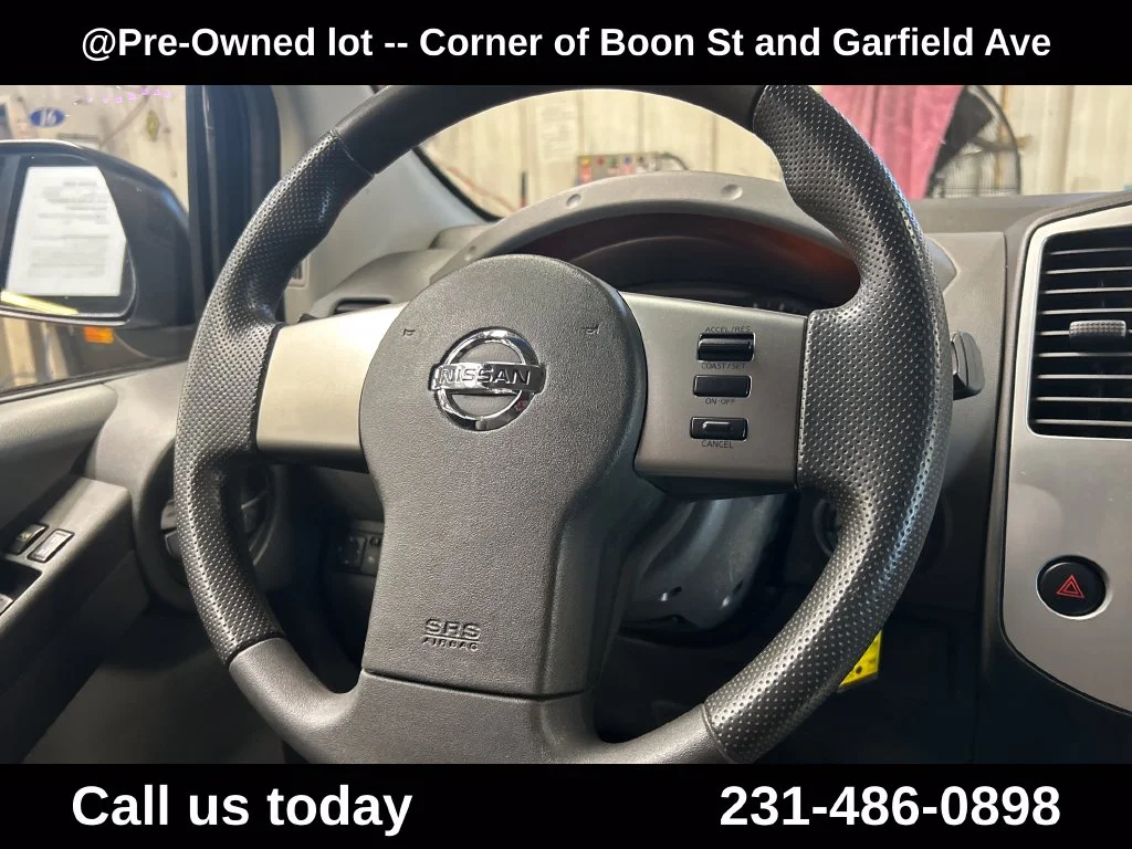 Used 2012 Silver Nissan S image 20