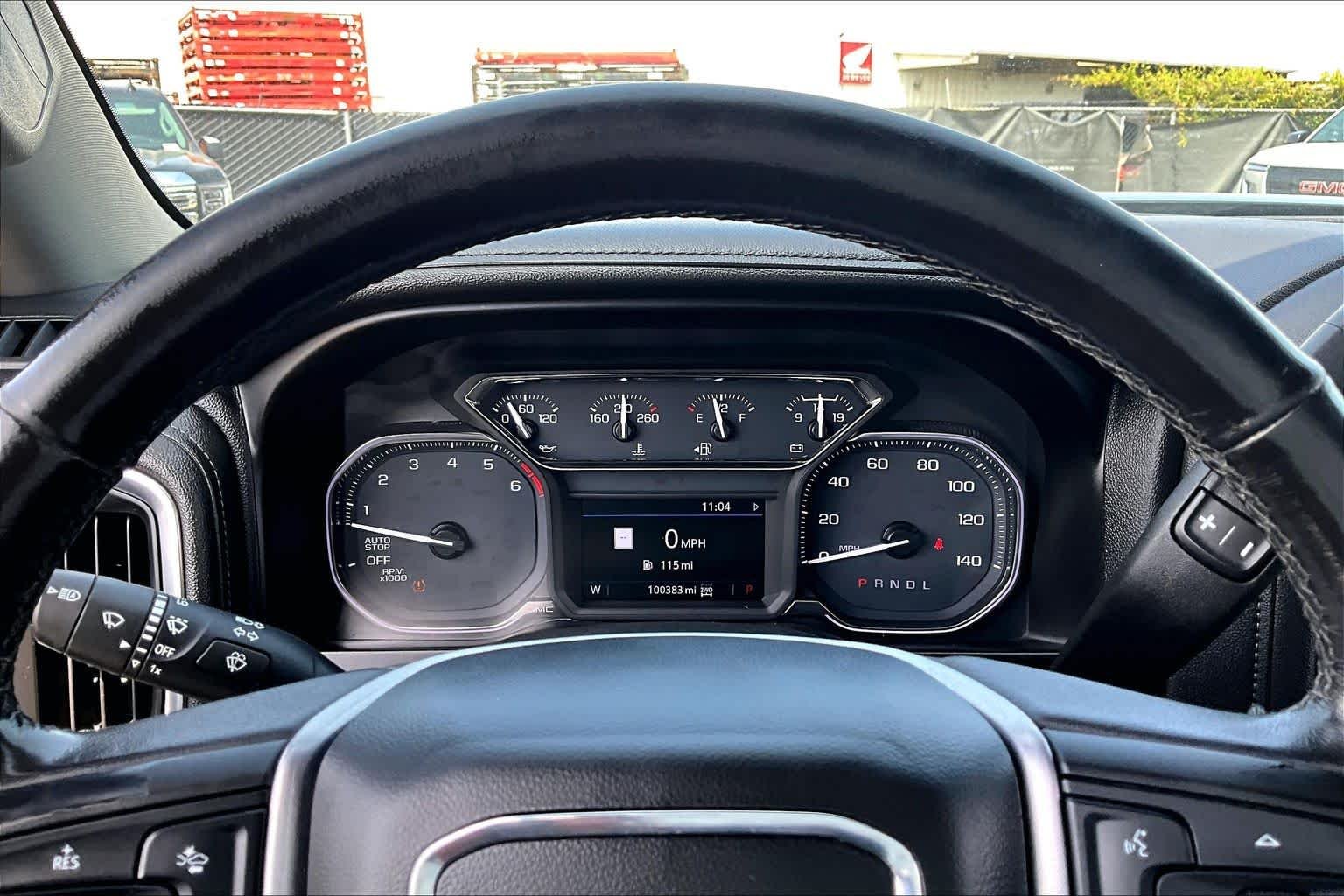 Used 2020 Onyx Black GMC SLT image 26