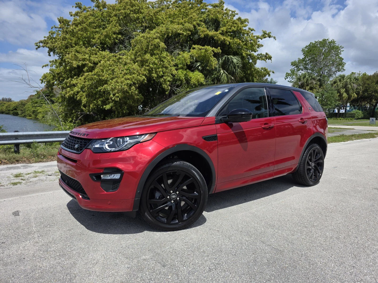 2017 Land Rover Discovery Sport HSE LUX