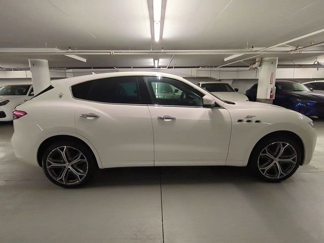 Used 2023 Bianco Maserati GT image 8