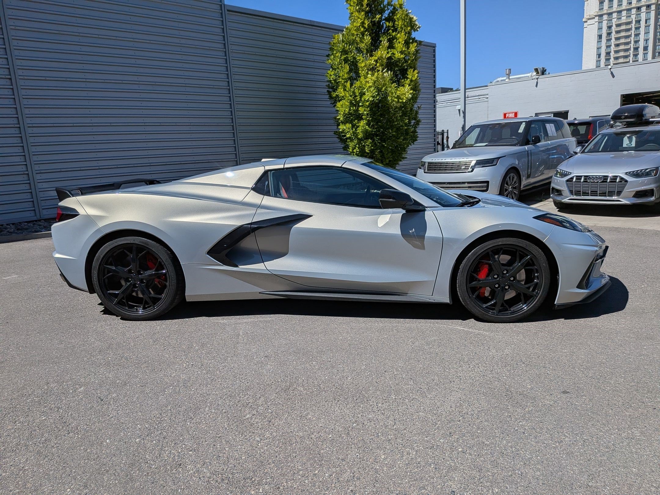 Used 2023 Silver Flare Metallic Chevrolet 2LT image 4