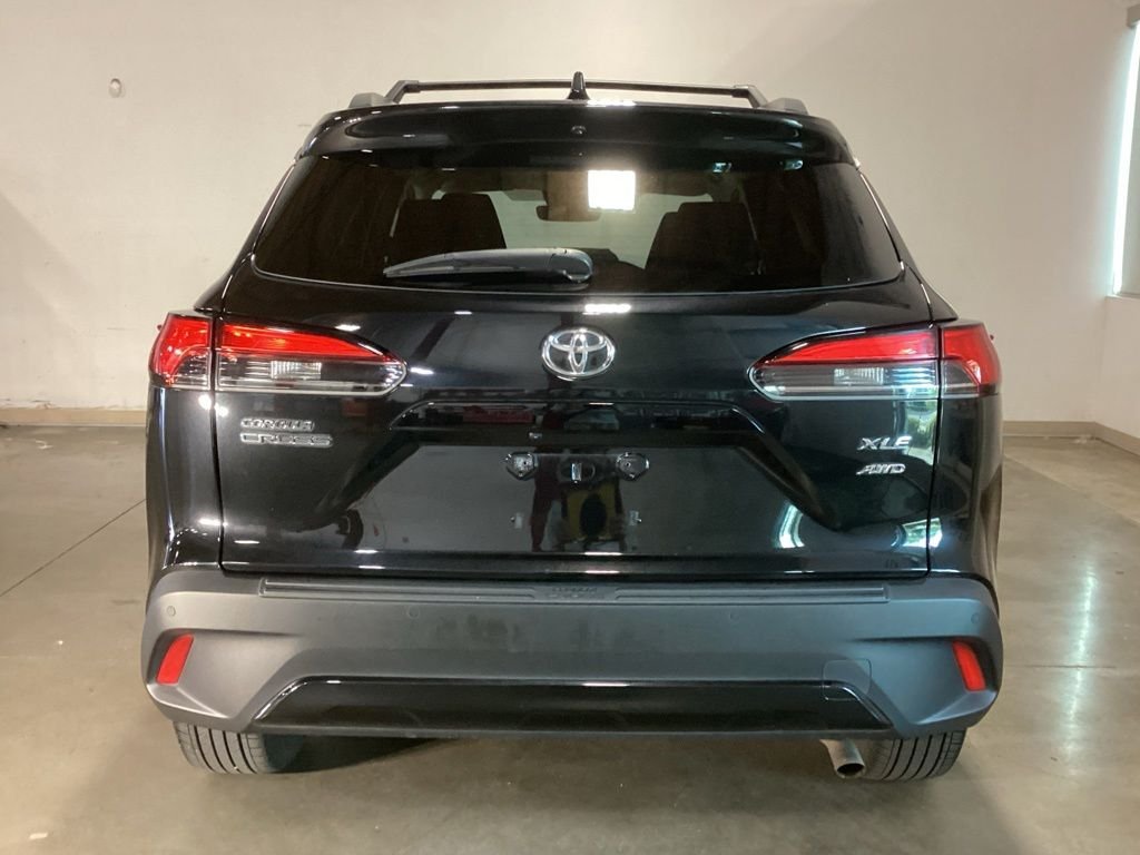Used 2023 Black Toyota XLE image 19