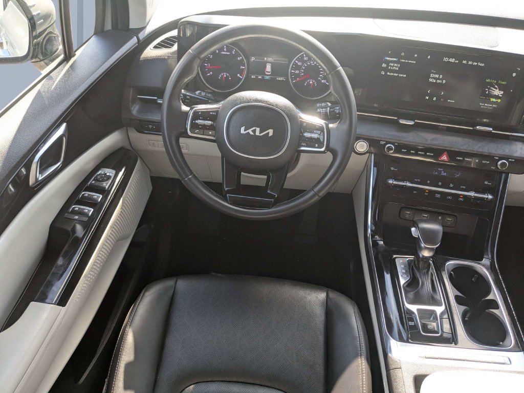 Used 2024 White Kia EX image 21