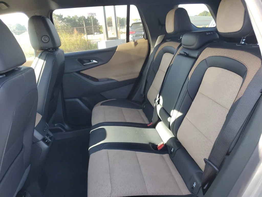 2027 Chevrolet Equinox ACTIV - Photo 29