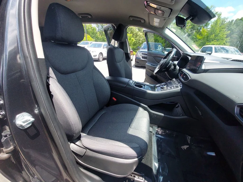 Used 2023 Gray Hyundai SEL image 10