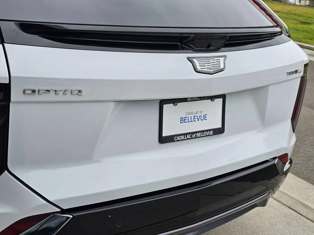 New 2026 Vibrant White Tricoat Cadillac Sport image 14