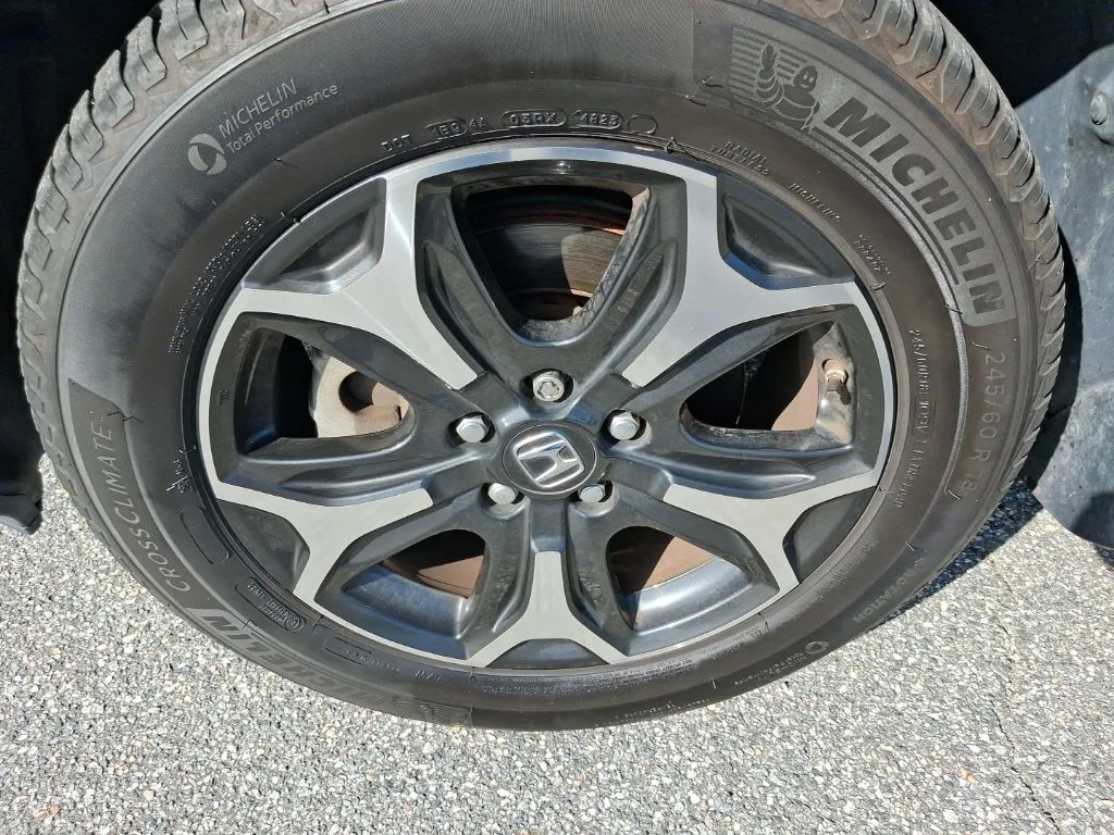 Used 2019  Honda Black Edition image 19