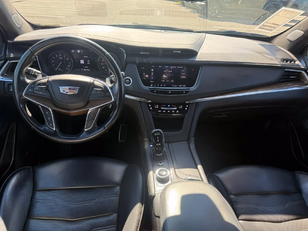 Used 2021 Black Cadillac Sport image 7