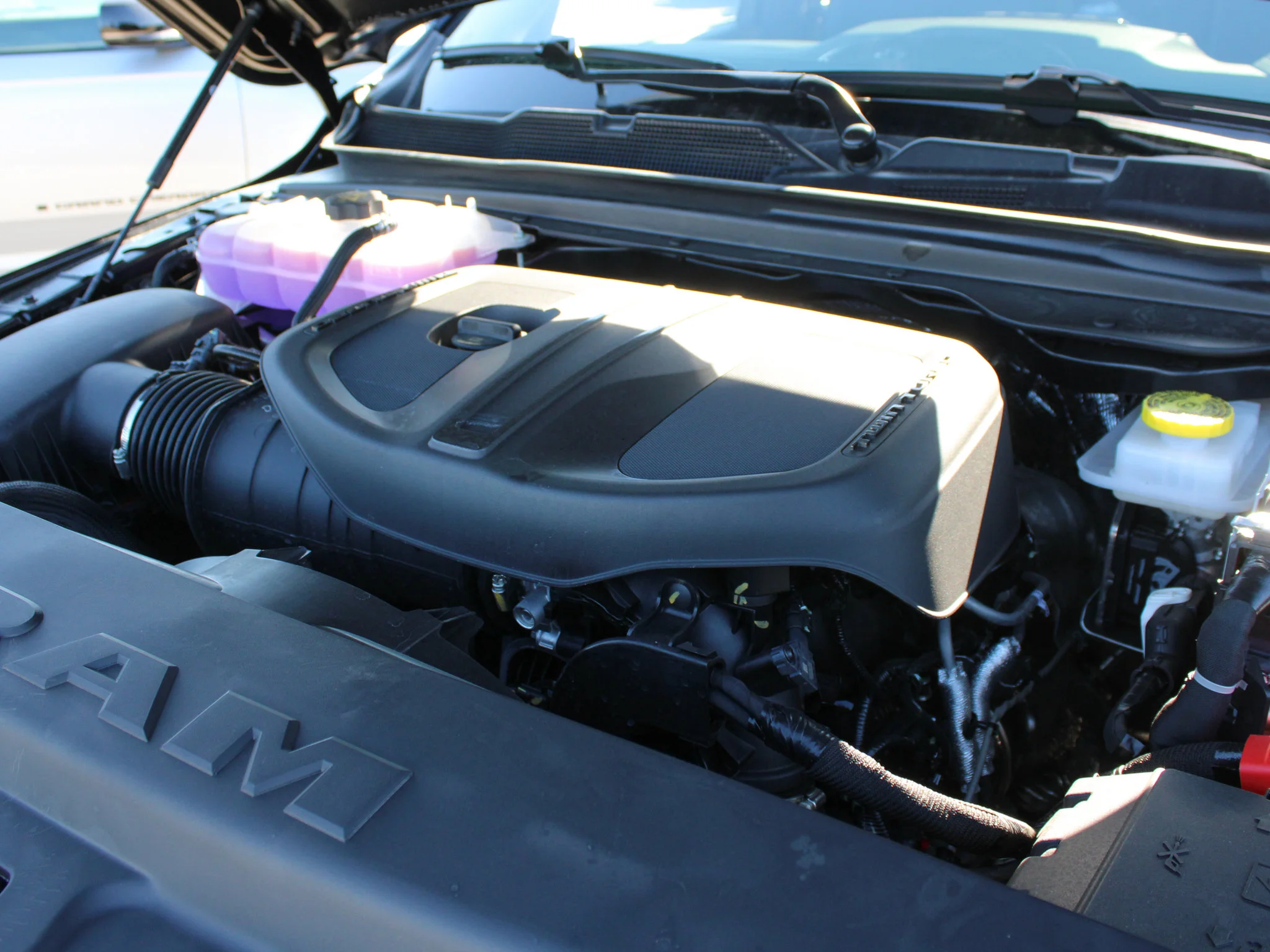 New 2026 Black RAM Sport* image 8