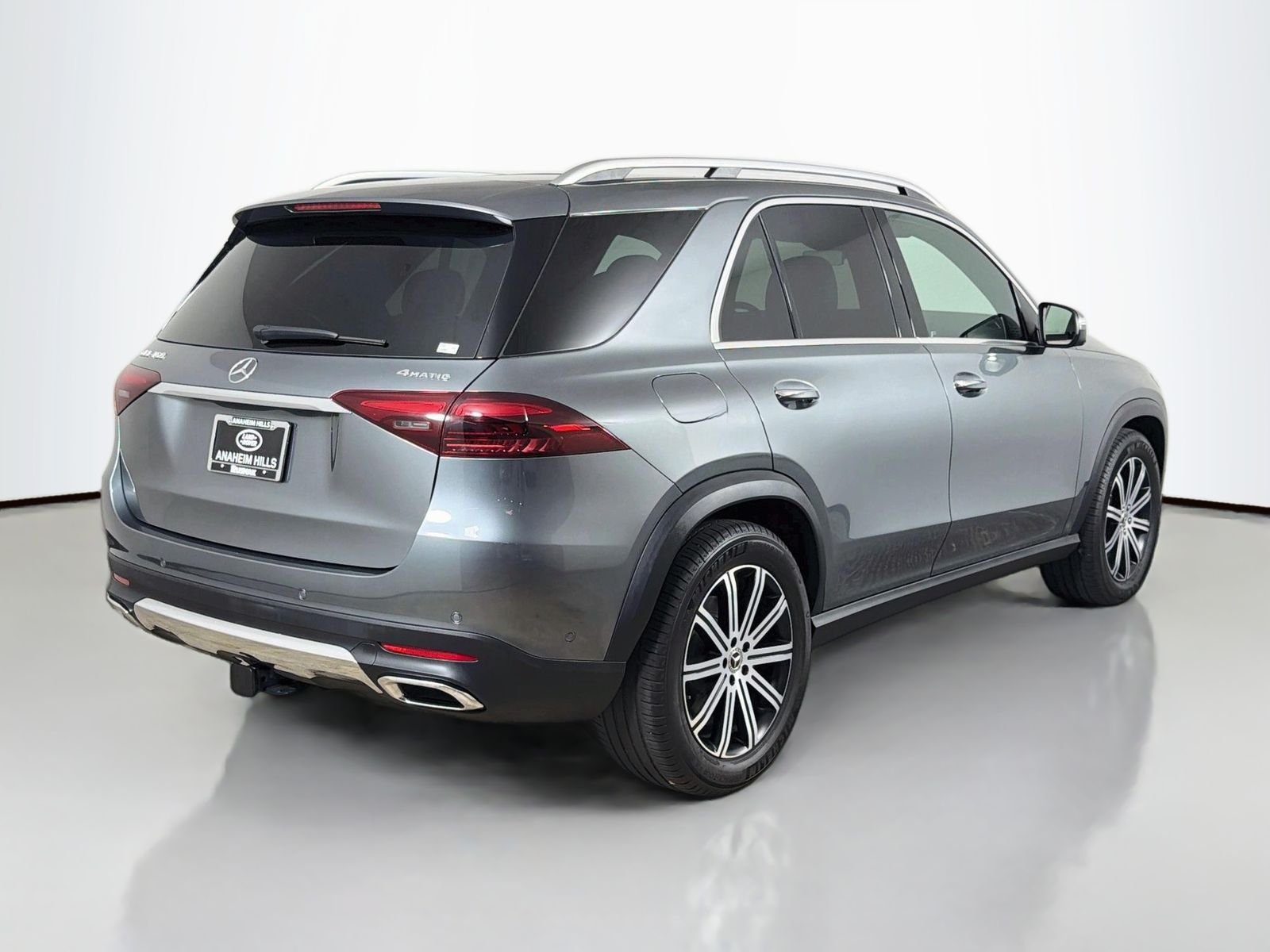 Used 2025 Selenite Gray Metallic Mercedes-Benz GLE 450 image 5
