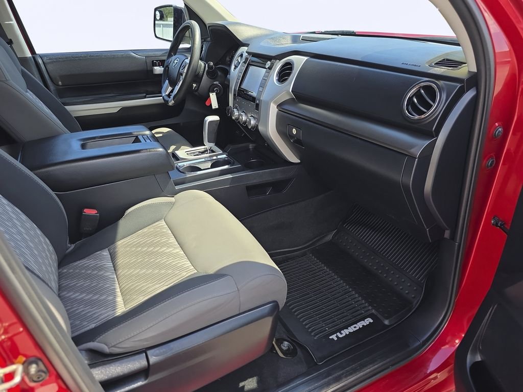 2019 Toyota Tundra SR5 - Photo 32
