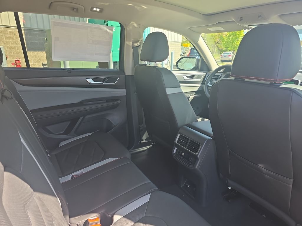 New 2026 Green Volkswagen 2.0T Peak Edition image 18