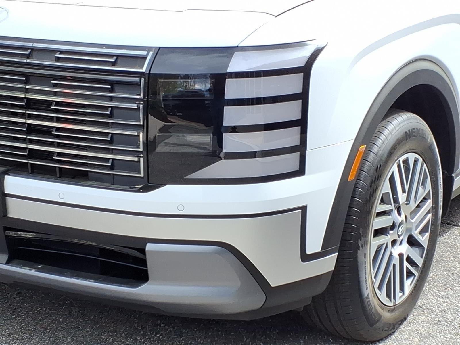 New 2026 CREAMY WHITE HYUNDAI SEL 7P AWD image 10