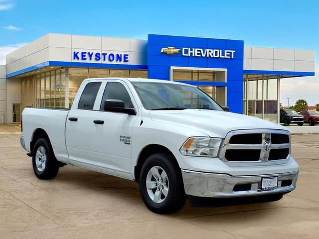 2024 Ram 1500 Classic SLT