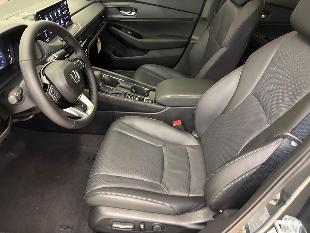 2026 Honda Accord Hybrid Touring - Photo 18