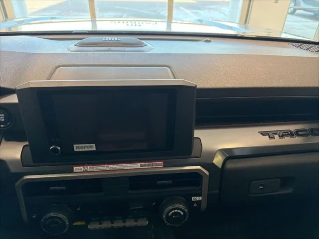 2026 Toyota Tacoma SR5 - Photo 25