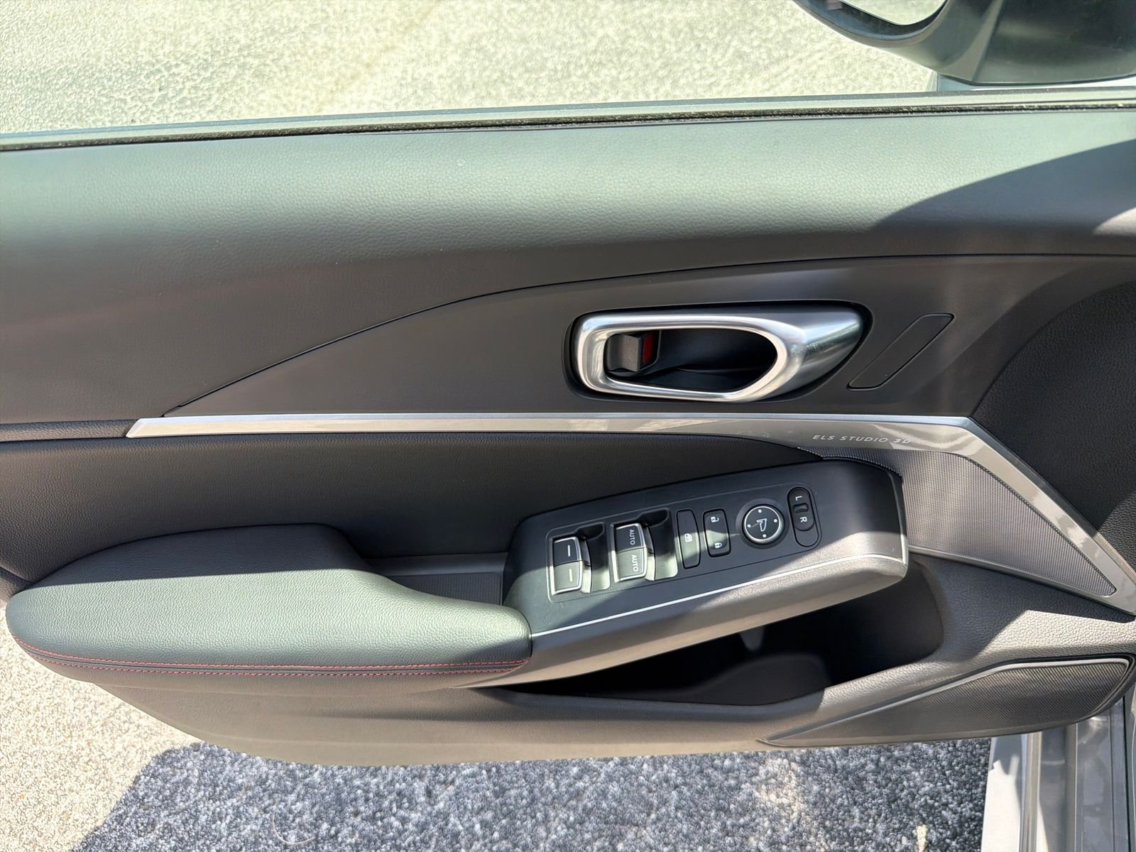 New 2026 Urban Gray Pearl Acura Type S image 27
