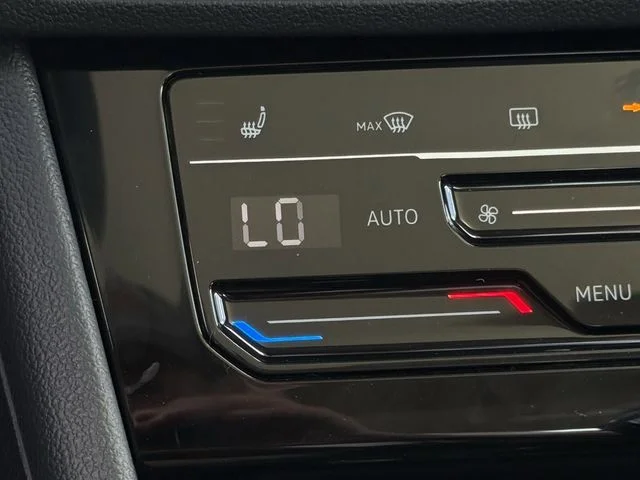 New 2026 Gray Volkswagen 1.5T SE image 17
