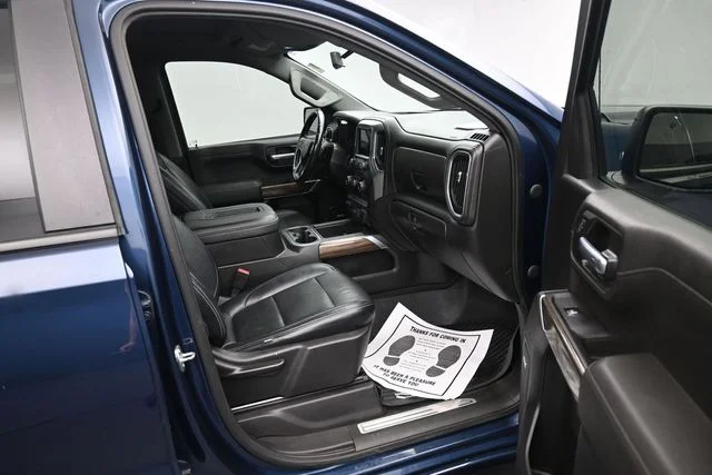 Used 2021 Blue Chevrolet LT Trail Boss image 12