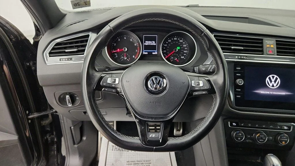 Used 2021 Deep Black Pearl Volkswagen 2.0T SE R-Line Black FWD image 13