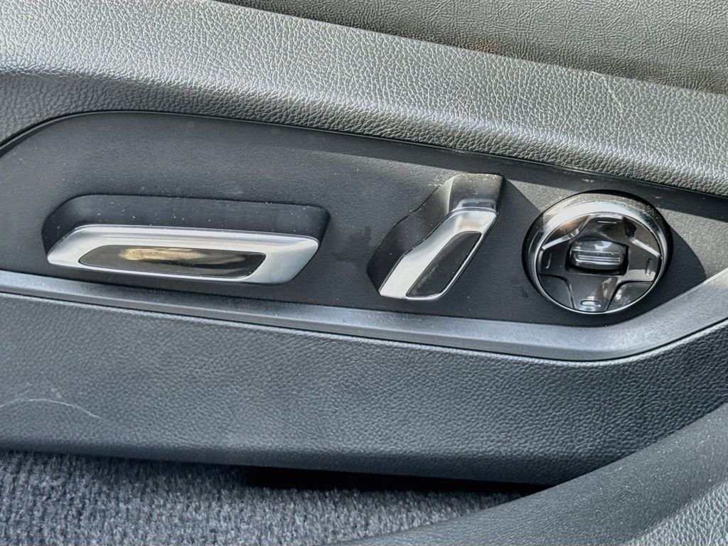 Used 2024  Acura Advance Package image 21