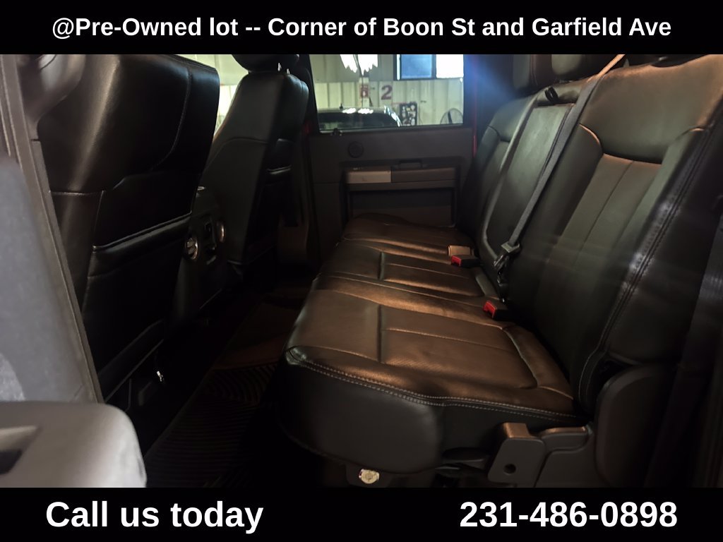 Used 2016 Red Ford Lariat image 27