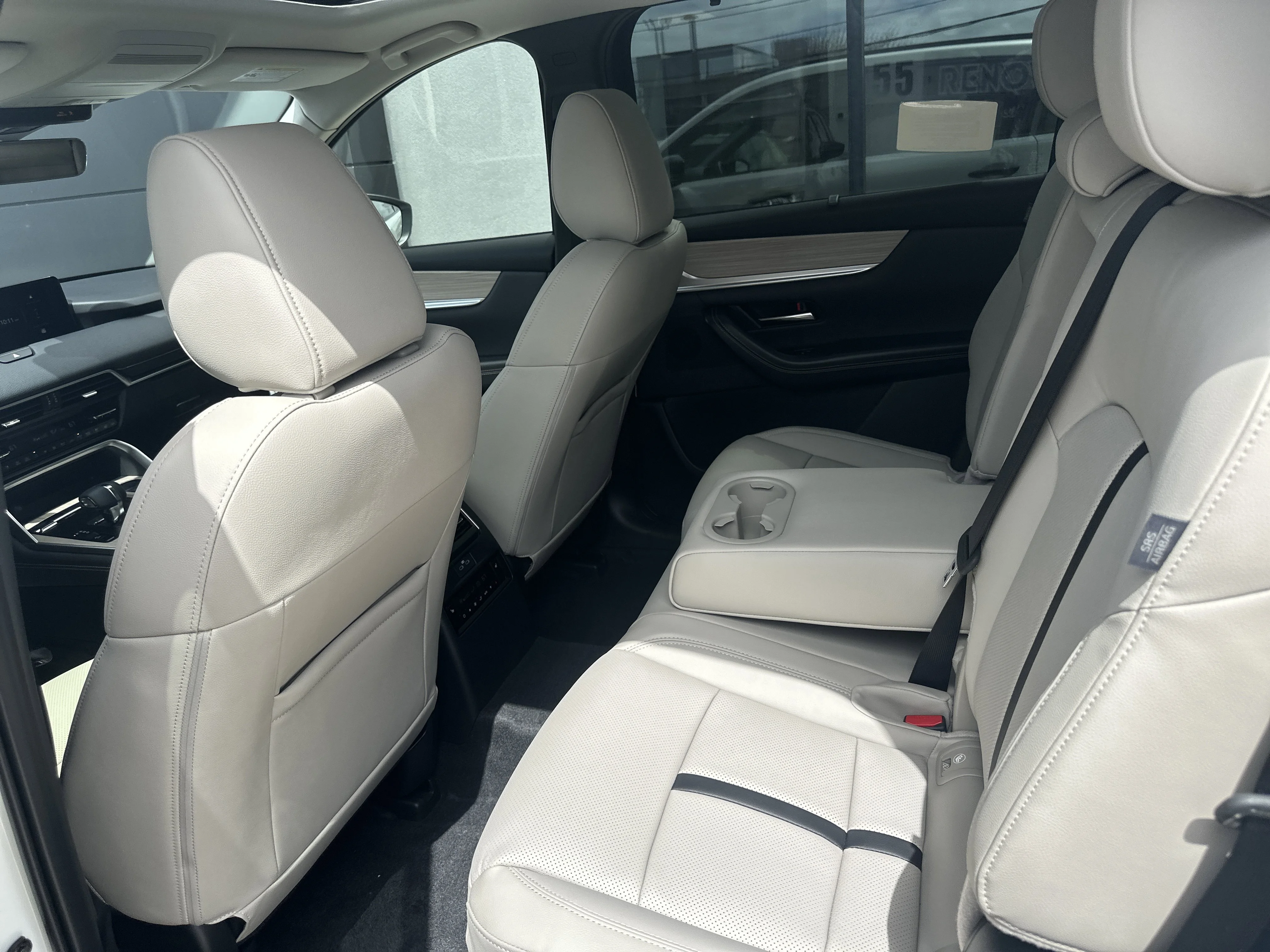 New 2026 Rhodium White Premium Mazda 3.3 Turbo Premium AWD image 21