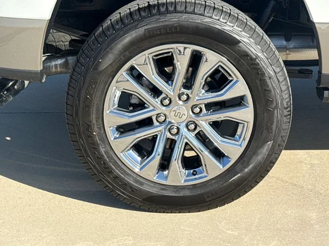 Used 2026  Ford King Ranch image 10