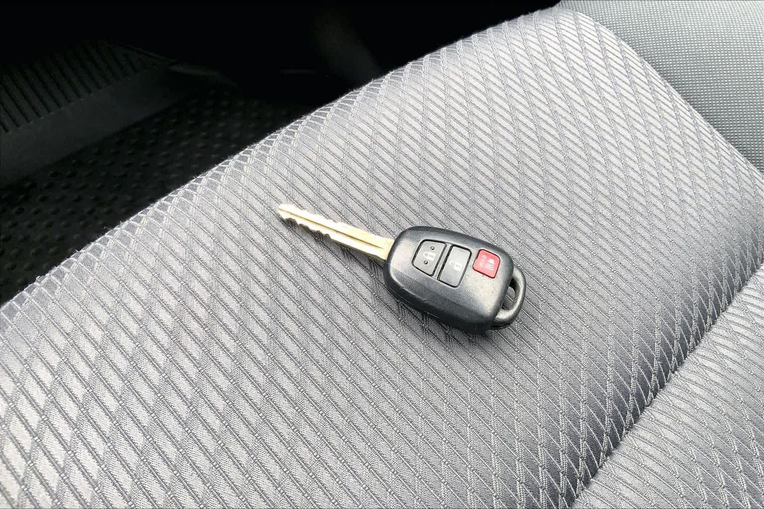 Used 2019 Midnight Black Metallic Toyota LE image 15