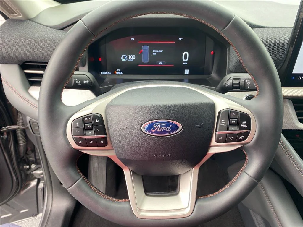 Used 2025 Gray Metallic Ford Active image 10