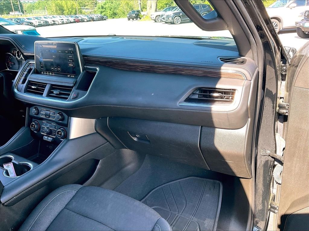 Used 2021 Black Chevrolet LS image 12