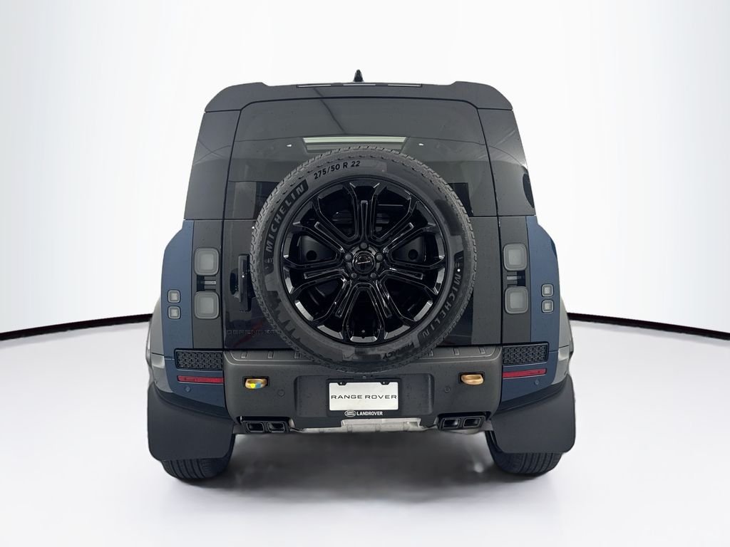 New 2026 Sargasso Blue Land Rover OCTA image 6