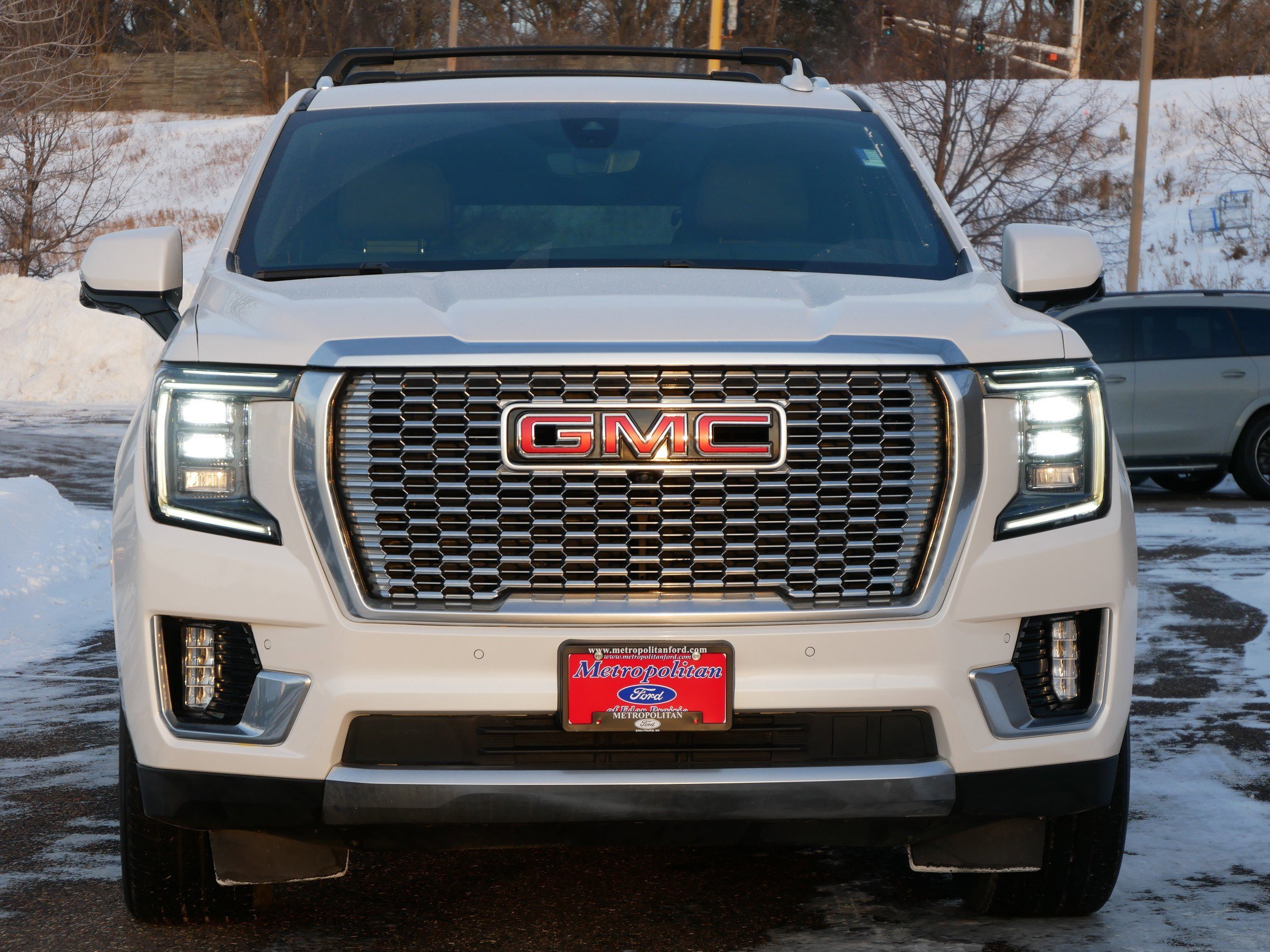Certified 2021 GMC Yukon Denali with VIN 1GKS2DKL8MR188421 for sale in Eden Prairie, Minnesota