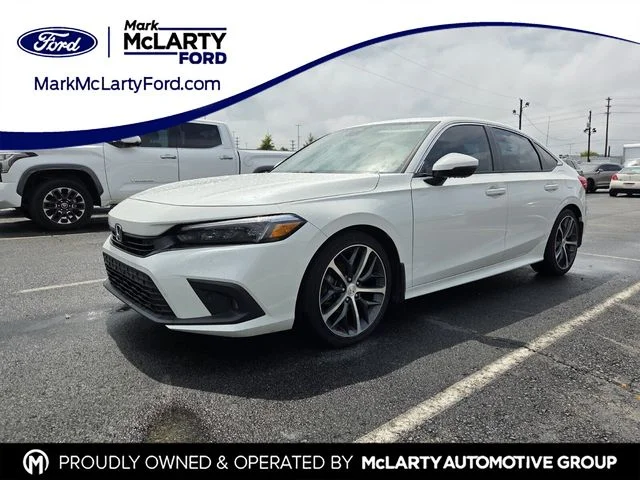 Used 2024  Honda Touring image 1