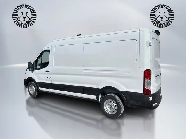 New 2026 Oxford White Ford Cargo Van image 9