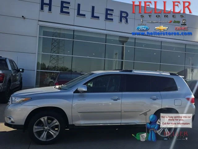 Used 2012 Classic Silver Metallic Toyota Limited image 1