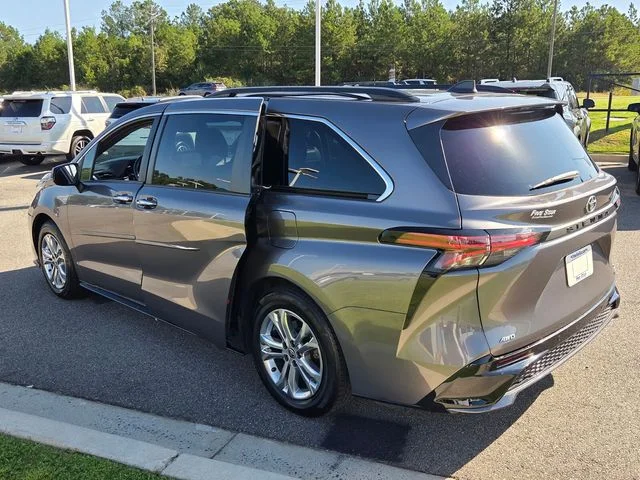 Used 2022 Gray Toyota XSE image 10