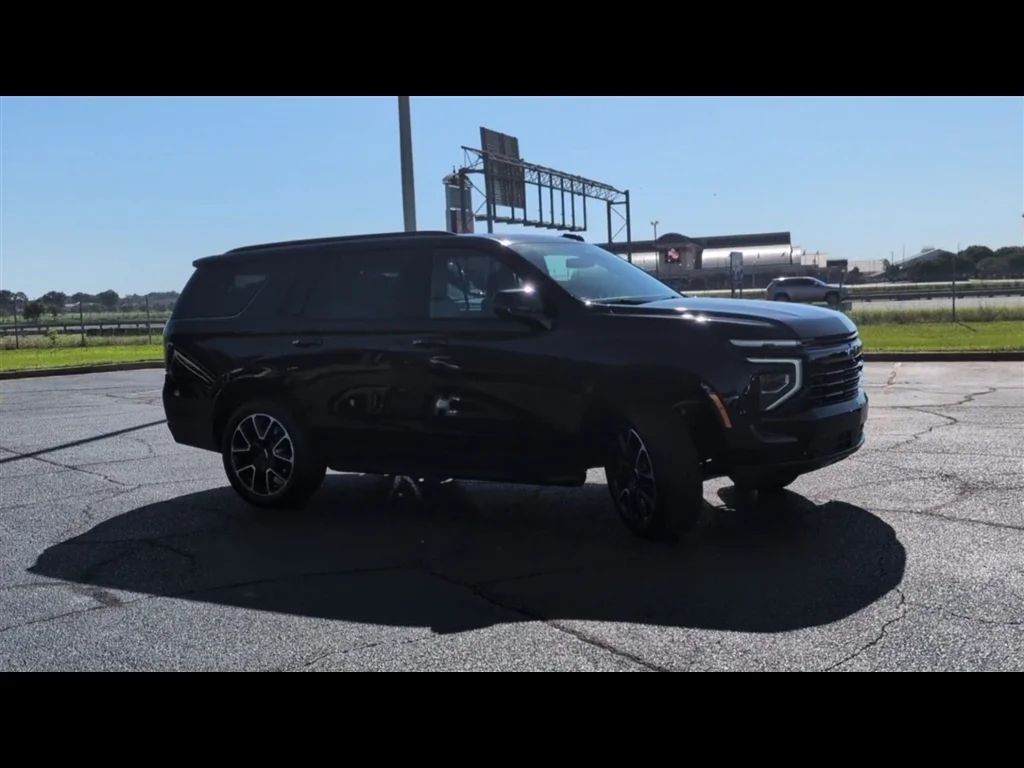 Used 2025 Black Chevrolet RST image 2