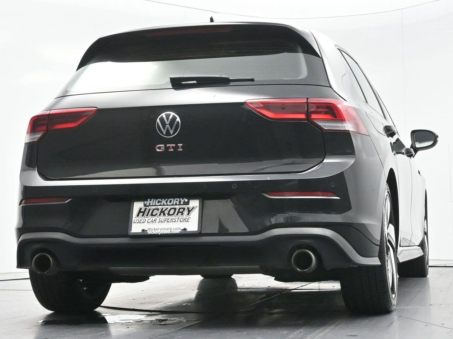 Used 2024 Mythos Black Metallic Volkswagen S image 49
