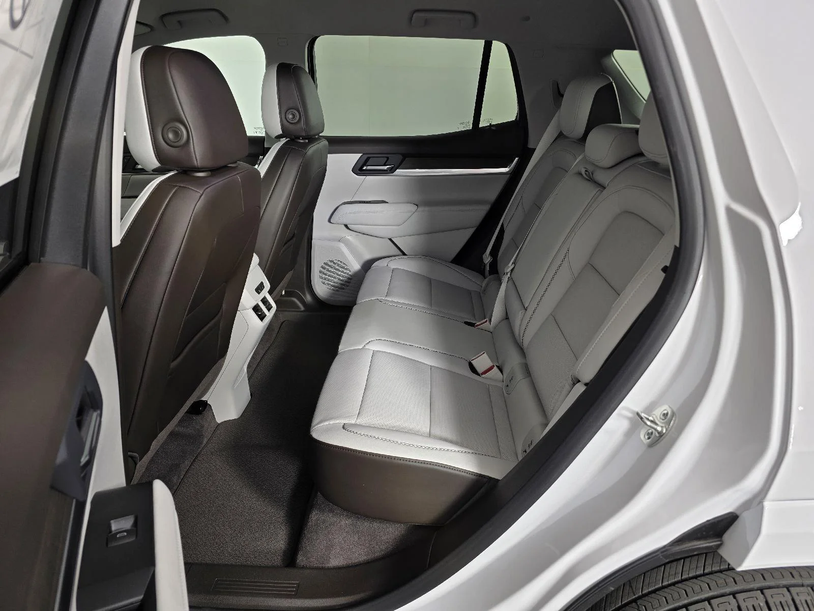 New 2026 Summit White GMC Denali image 15