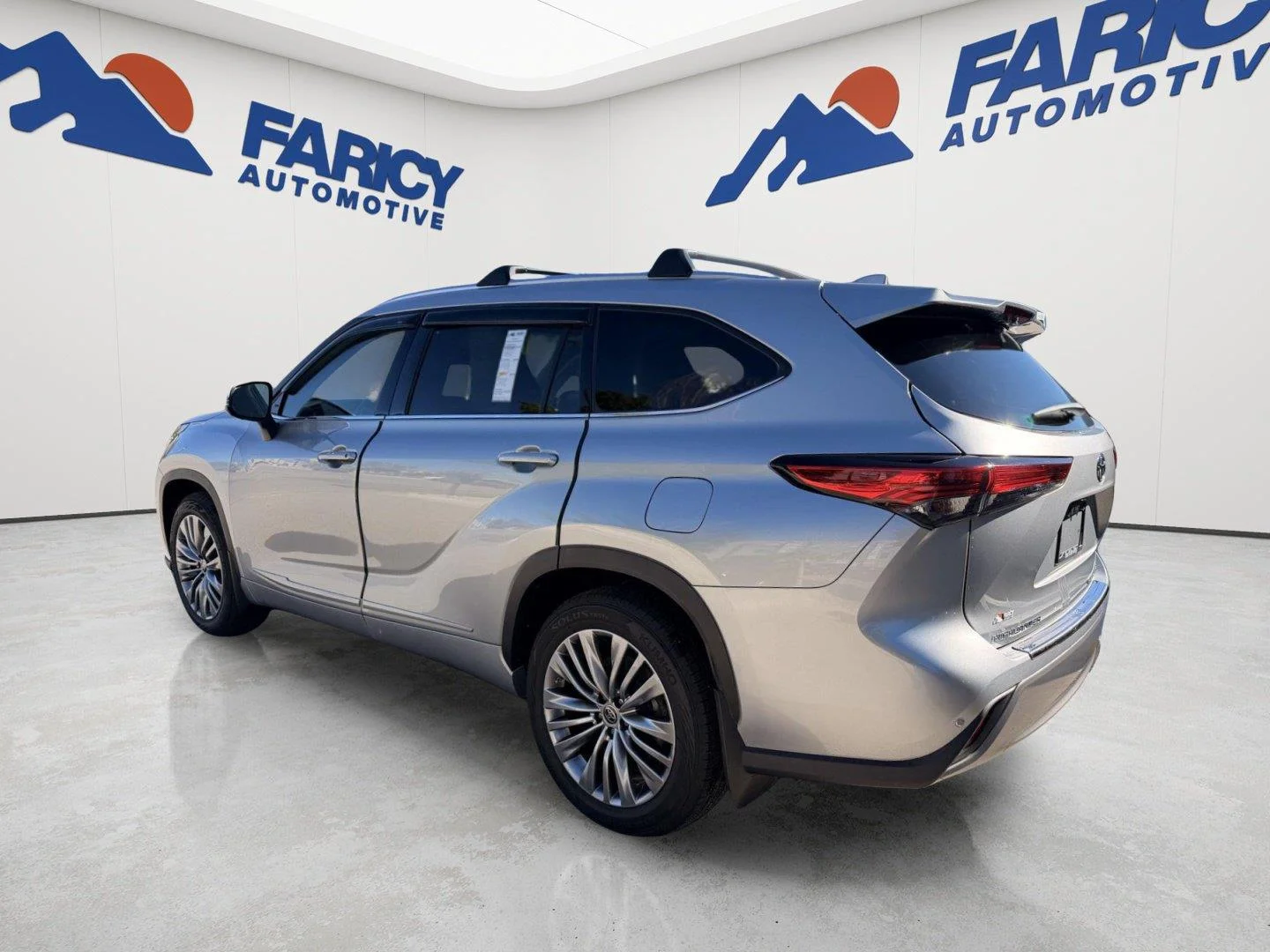Used 2022 Celestial Silver Metallic Toyota Platinum image 3
