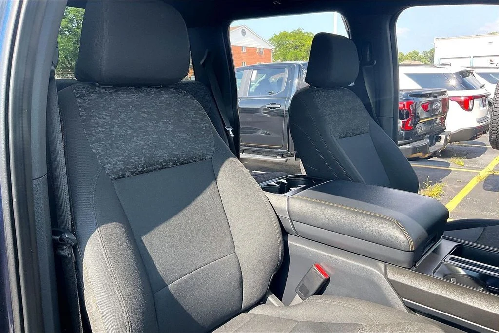 Used 2022 Blue Ford Tremor image 6