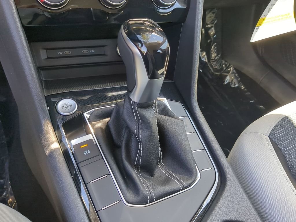 New 2026 Black Volkswagen 1.5T S image 22