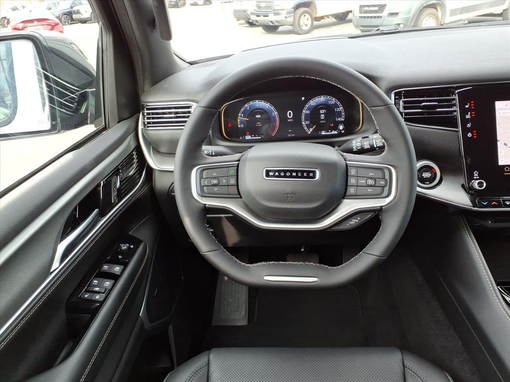 2025 Jeep Wagoneer L Series II - Photo 26